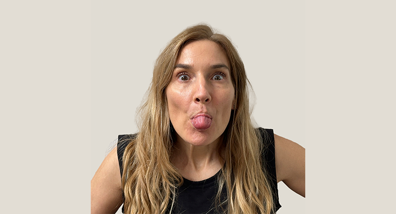 Alexandra Gonzalez divertido